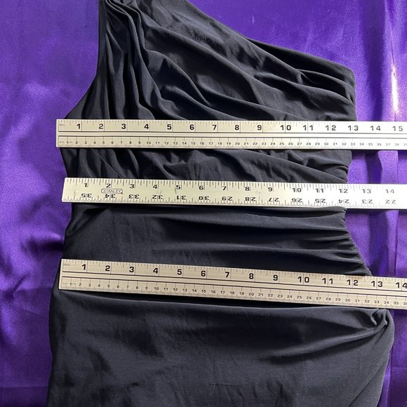 📌 Betsy & Adam Elegant Form-Fitting Single-Shoulder Silhouette Ball, Prom Gown - Picture 13 of 16